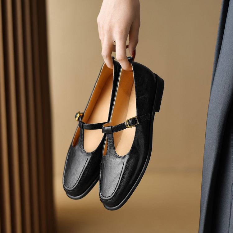 Deep Mouth Flat Shoes - Style m.html - Image 2