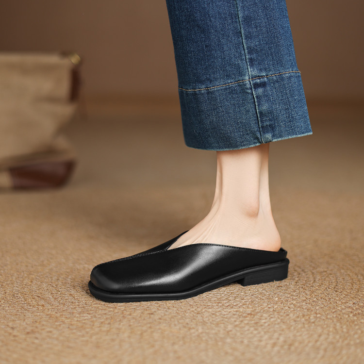 Minimalist Closed Toe Slippers Low Heel Summer 2025 - Image 5