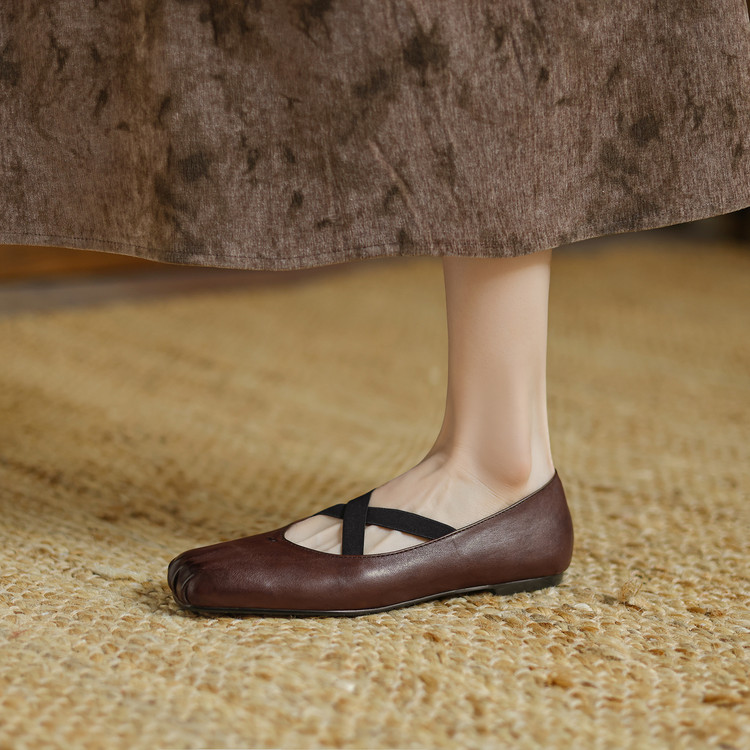 Minimalist Square Toe Flat Shoes in Horse Leather - Image 3