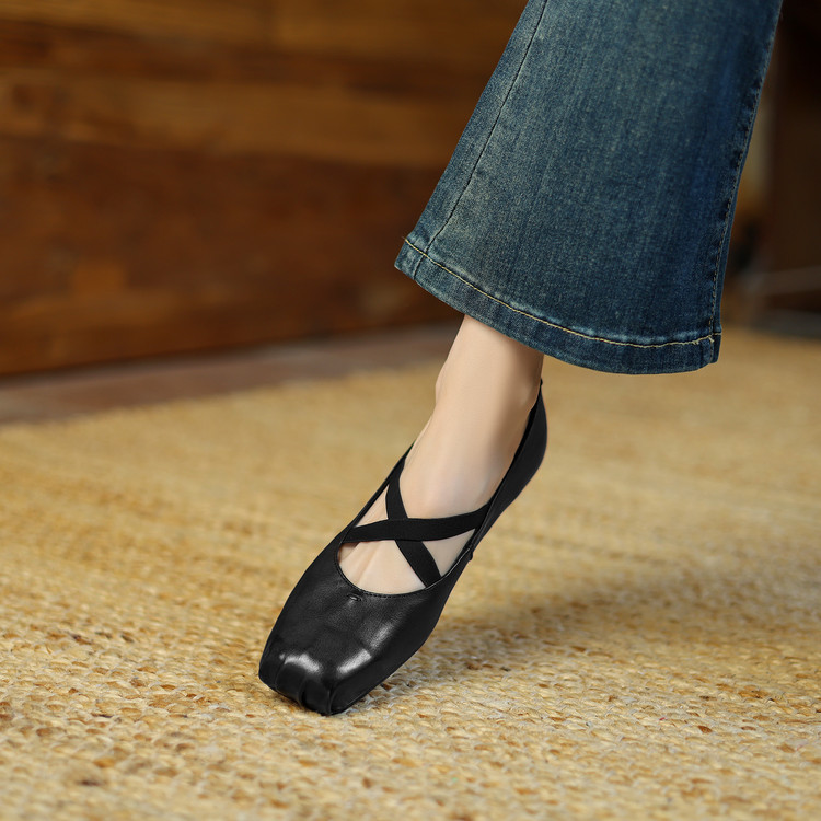 Minimalist Square Toe Flat Shoes in Horse Leather - Image 5