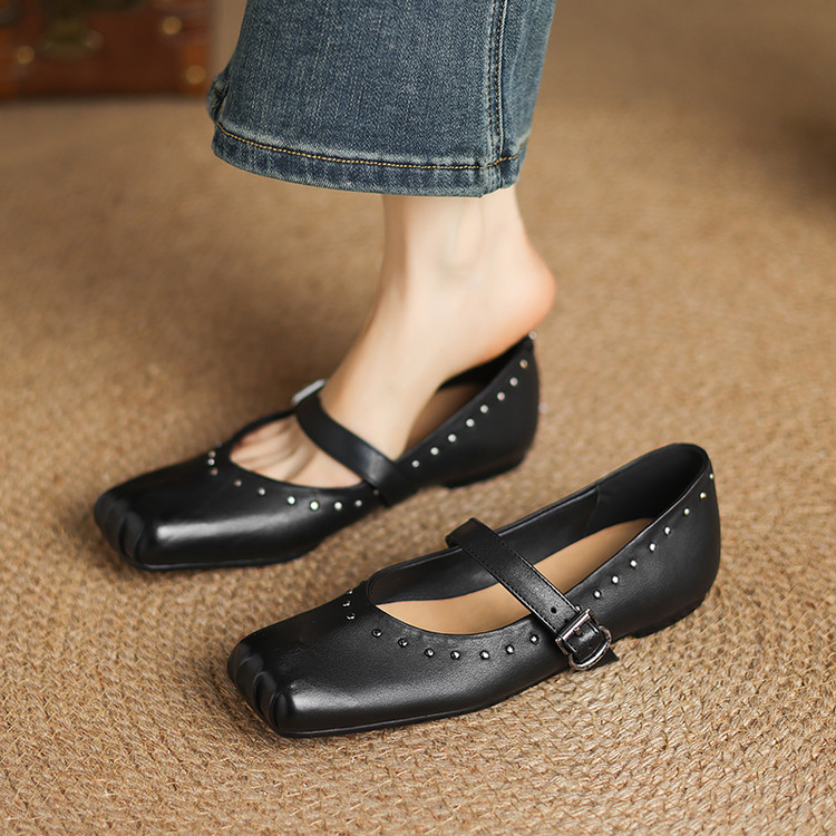 Minimalist Square Toe Flat Shoes with Ankle Strap