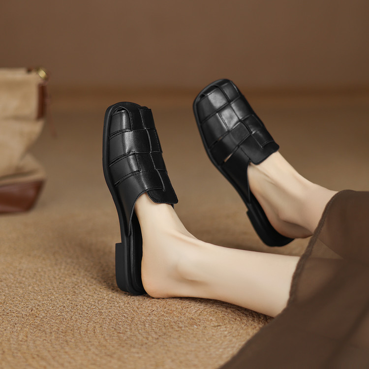 Women's Closed Toe Slippers Retro Summer Low Heel - Image 2