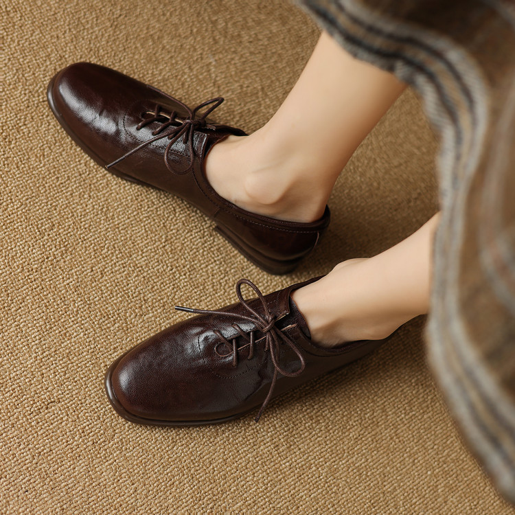 Women's Deep Mouth Flat Shoes with Lace-Up Closure - Image 5