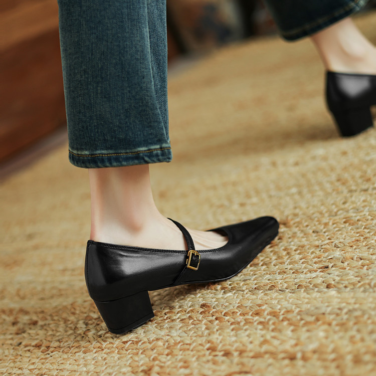 Women's Fashion Flat Shoes in Leather with Mid Chunky Heel - Image 2