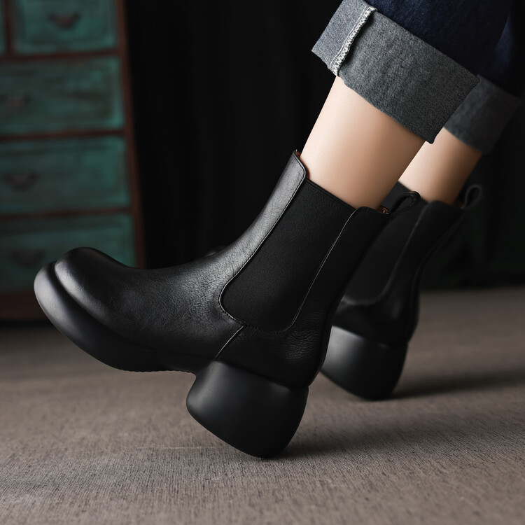 Women's Retro High Heel Ankle Boots in Brown or Black - Image 4