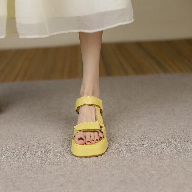 Women's Retro Open Toe Platform Sandals - Mid Heel 3-5cm - Adjustable Hook and Loop - Summer 2024 - Image 3